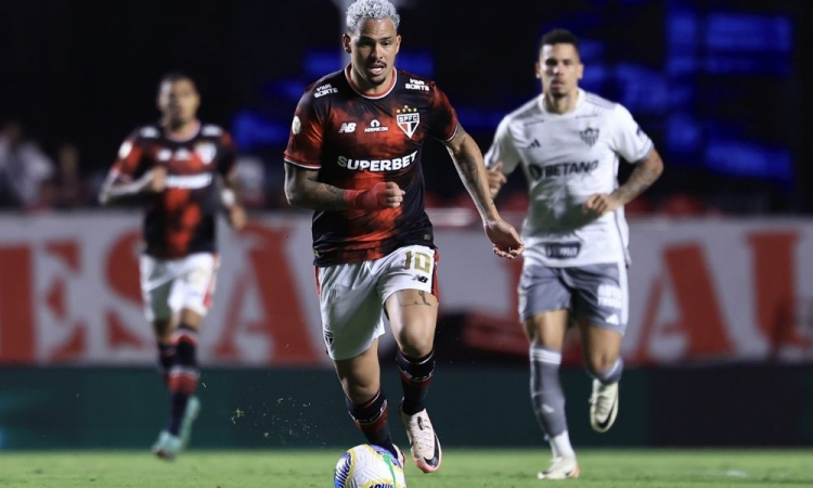 São Paulo F.C jogando uma partida